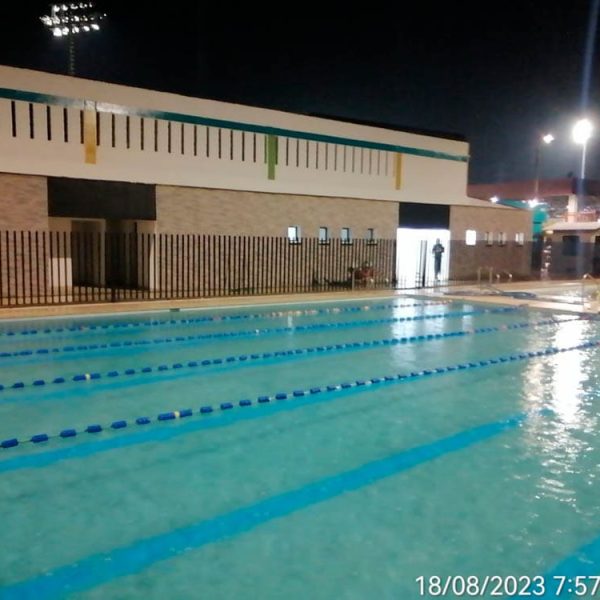 galeria-proyecto-escenarios-deportivos-edificio-de-apoyo-de-la-piscina-escuela-caldas (1)